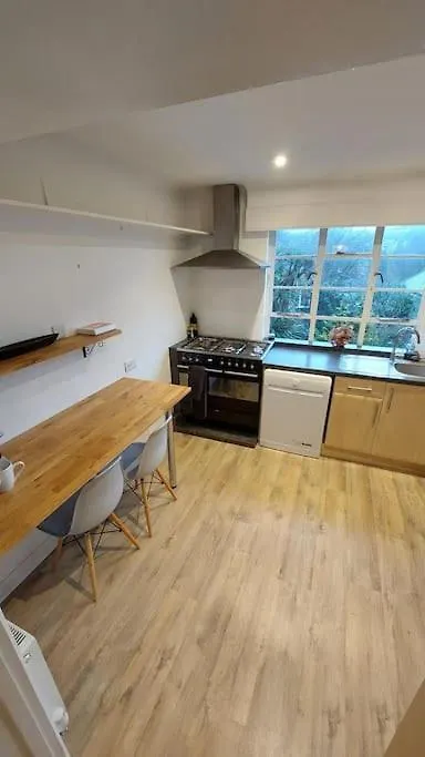 Unique House With Up To 3 Self Contained Living Areas Villa Bournemouth Holiday home