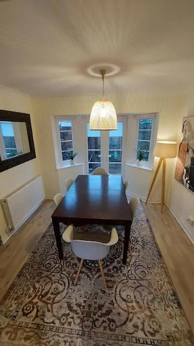 Holiday home Unique House With Up To 3 Self Contained Living Areas Villa Bournemouth