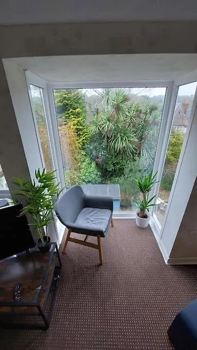 Holiday home Unique House With Up To 3 Self Contained Living Areas Villa Bournemouth